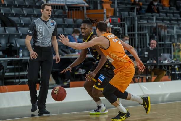 供了新的榜 供了新的榜