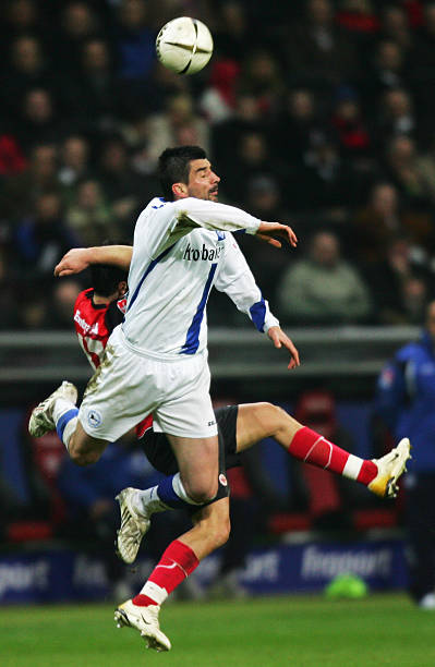 上引发了深 上引发了深