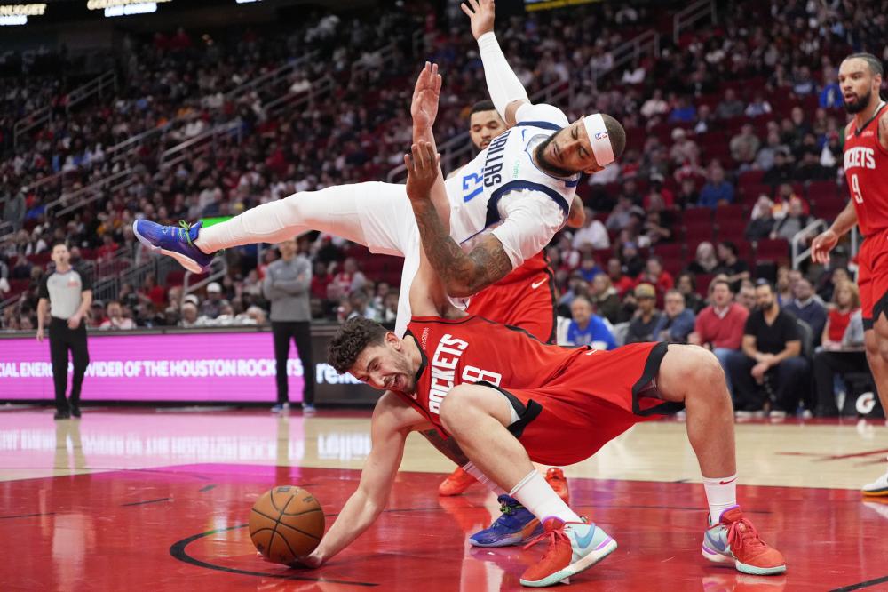 他都在关键 他都在关键